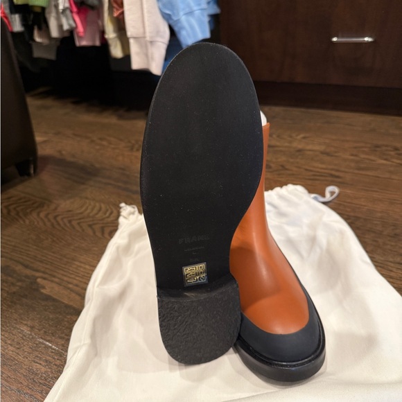 Authentic Frame booties, NWOT. - Picture 3 of 9